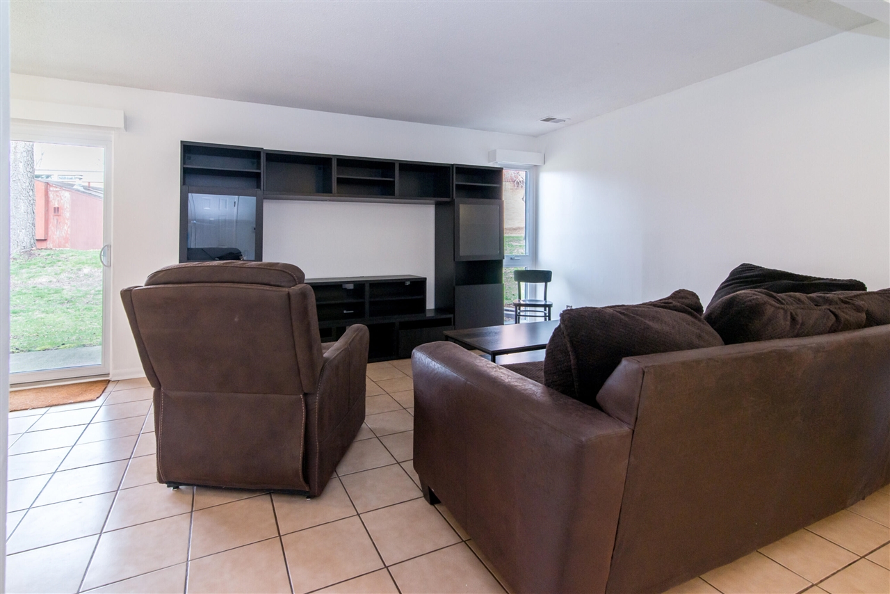 3rd image of 1809 Independence Blvd, Ann Arbor, MI 48104