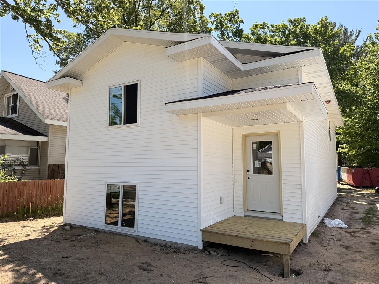 1st image of 723 Amity Ave, Muskegon, MI 49442 | MLS# 70535517