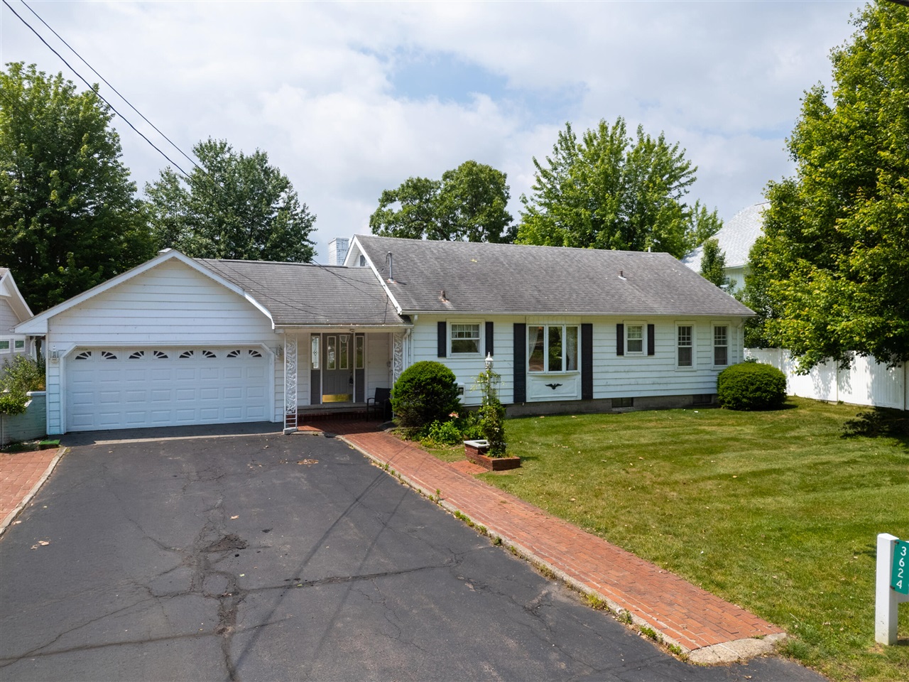 5th image of 3624 E Shore Dr, Portage, MI 49002 | MLS# 70535529