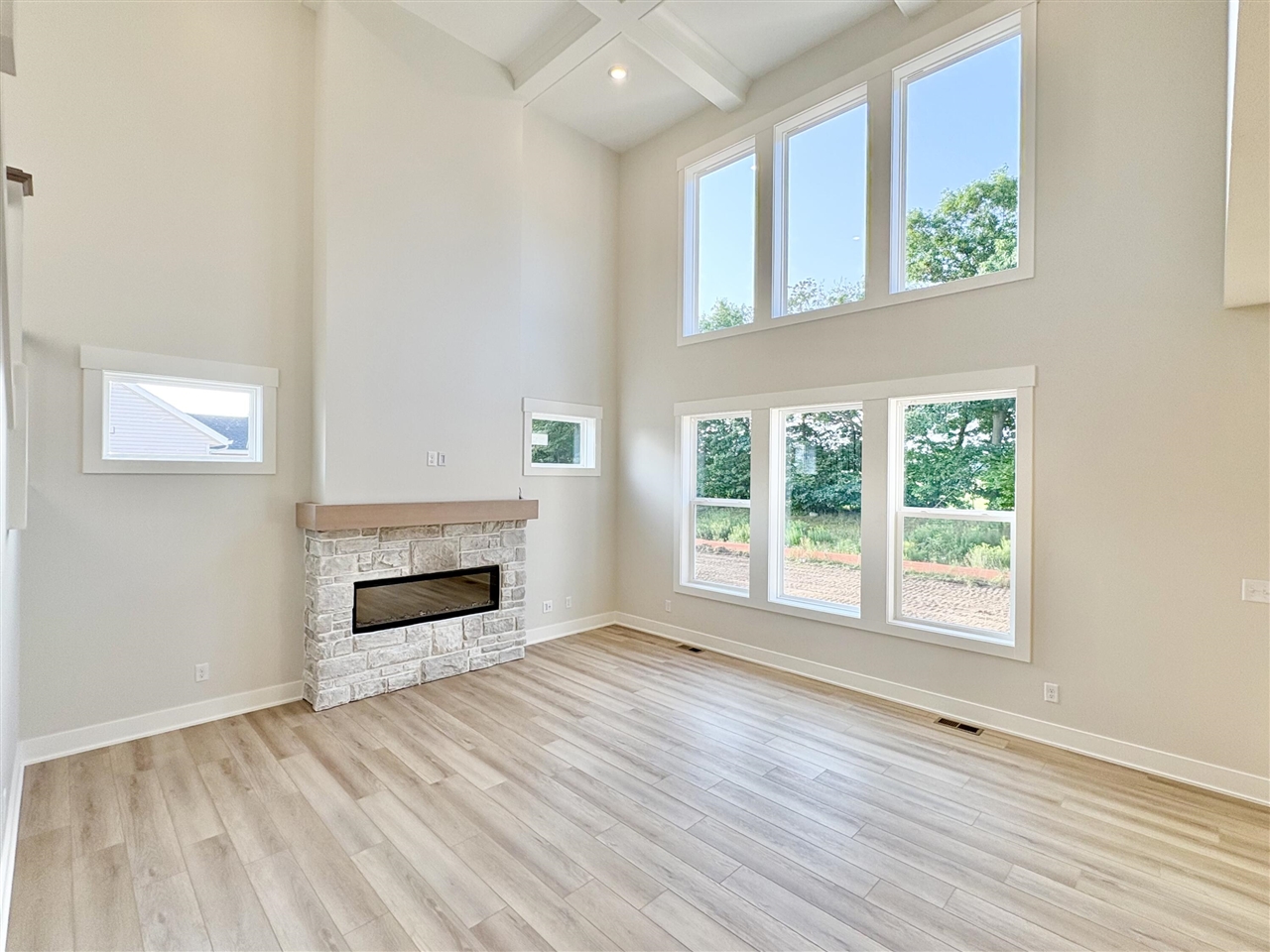 3rd image of 3348 Penn Station Dr, Byron Center, MI 49315 | MLS# 70535736