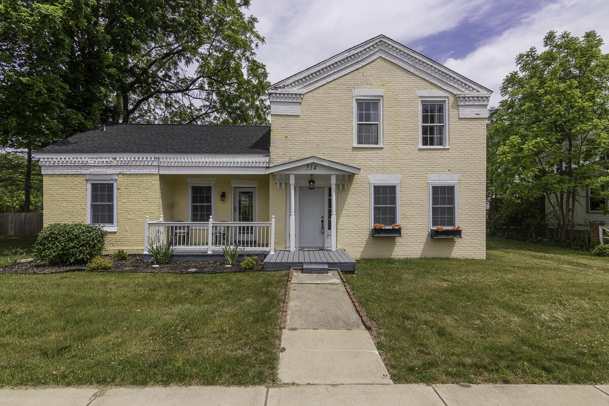 2nd image of 514 N Kalamazoo St, Paw Paw, MI 49079 | MLS# 70536060