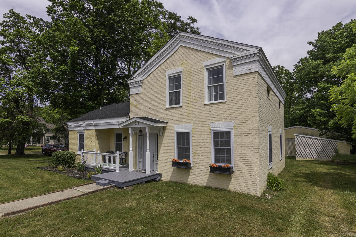 3rd image of 514 N Kalamazoo St, Paw Paw, MI 49079 | MLS# 70536060