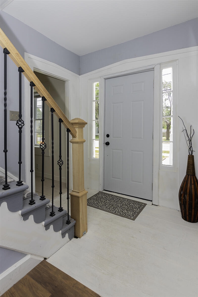 4th image of 514 N Kalamazoo St, Paw Paw, MI 49079 | MLS# 70536060