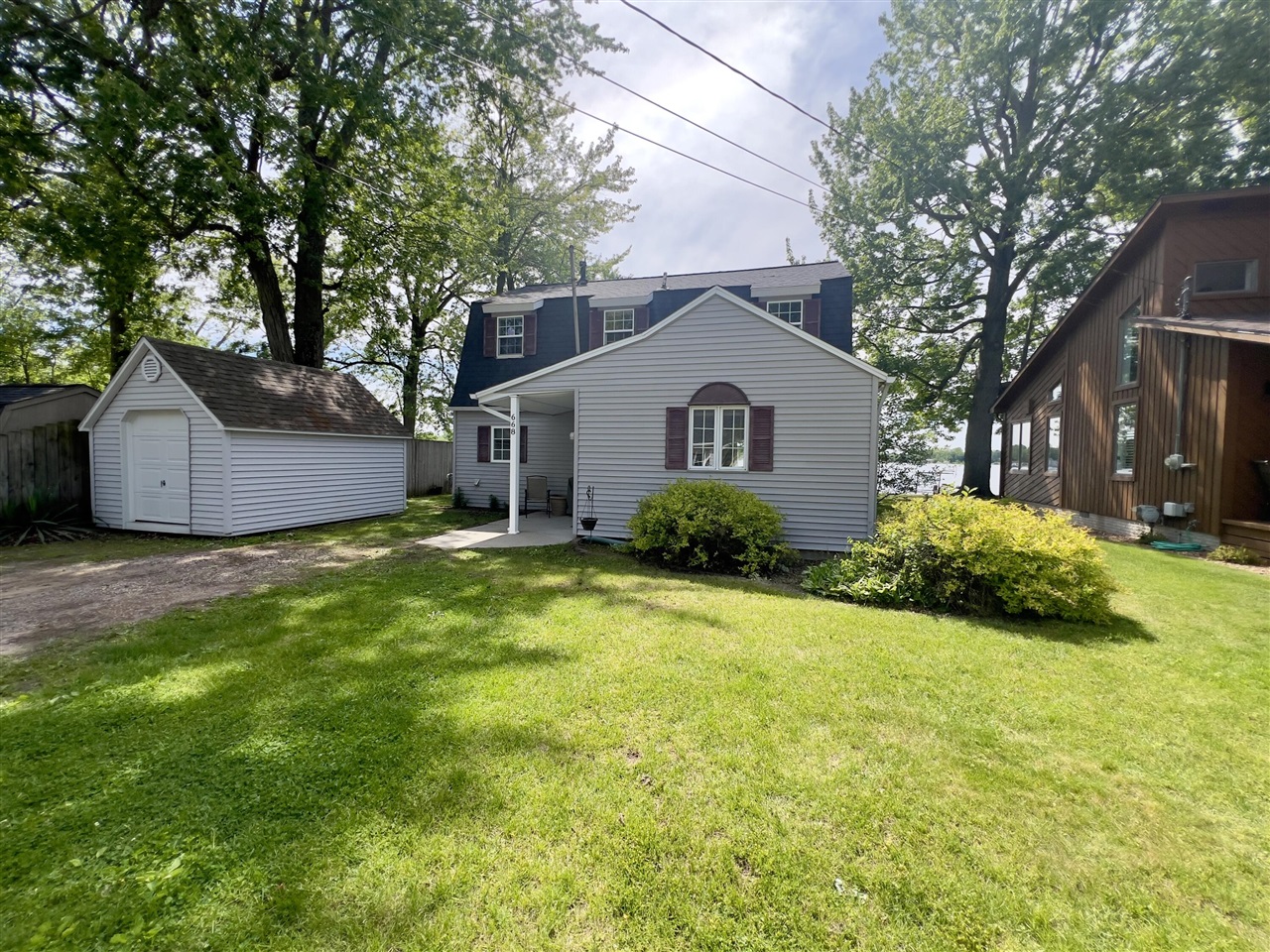 Homes for sale in Lake Odessa, MI | 668 Eagle Point Rd, Lake Odessa, MI 48849 | MLS# 70536137