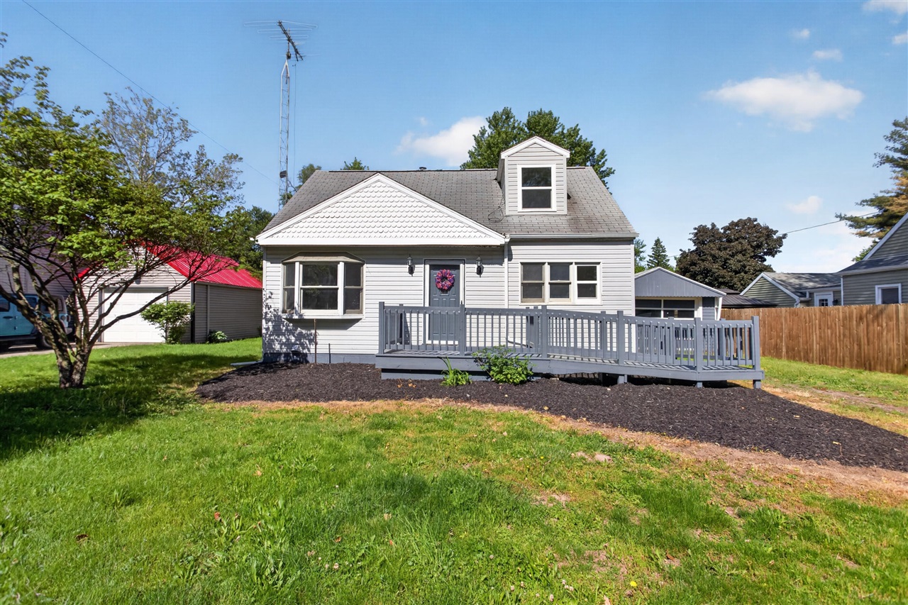 Photo 1 of Single Family Residence at 3320 Treat St, Adrian, MI 49221 | MLS# 70536155 |  | Sold on 2026-07-02