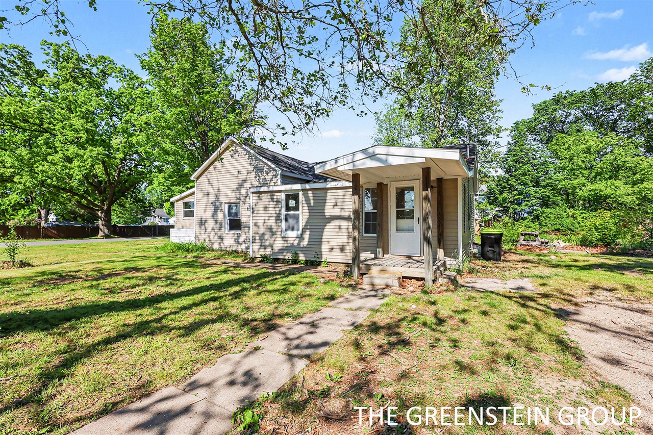 5th image of 301 E North St, Greenville, MI 48838 | MLS# 70536224