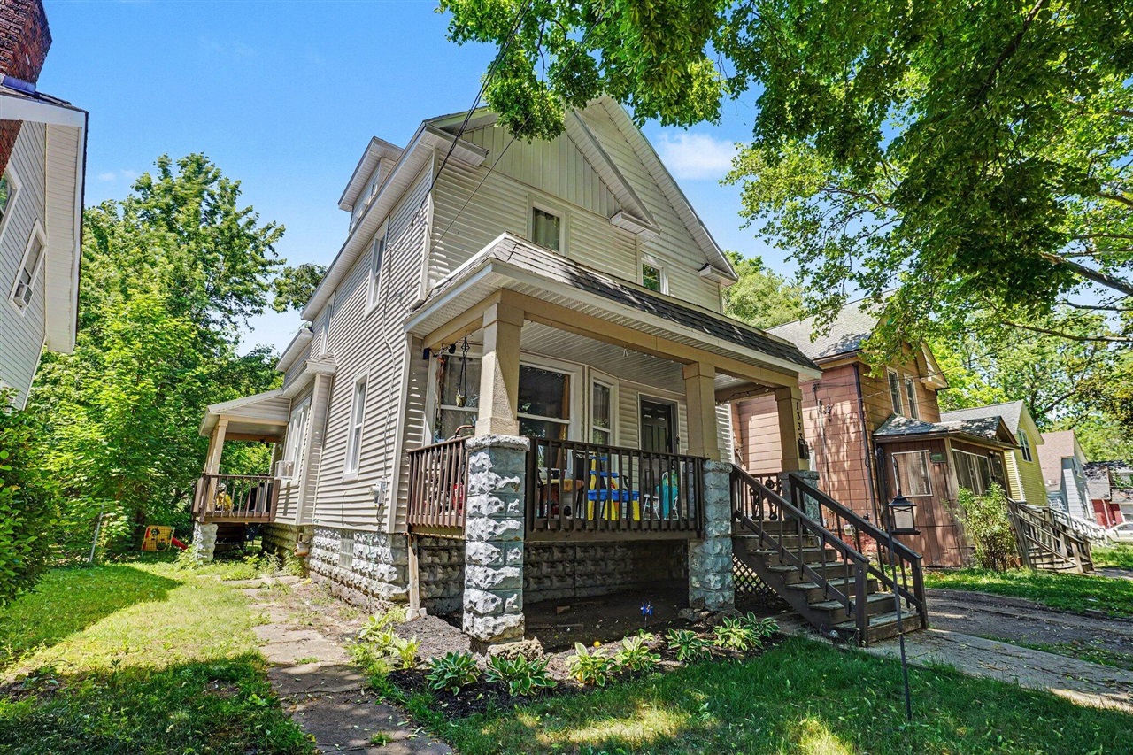 3rd image of 1333 N Rose St, Kalamazoo, MI 49007 | MLS# 70536316