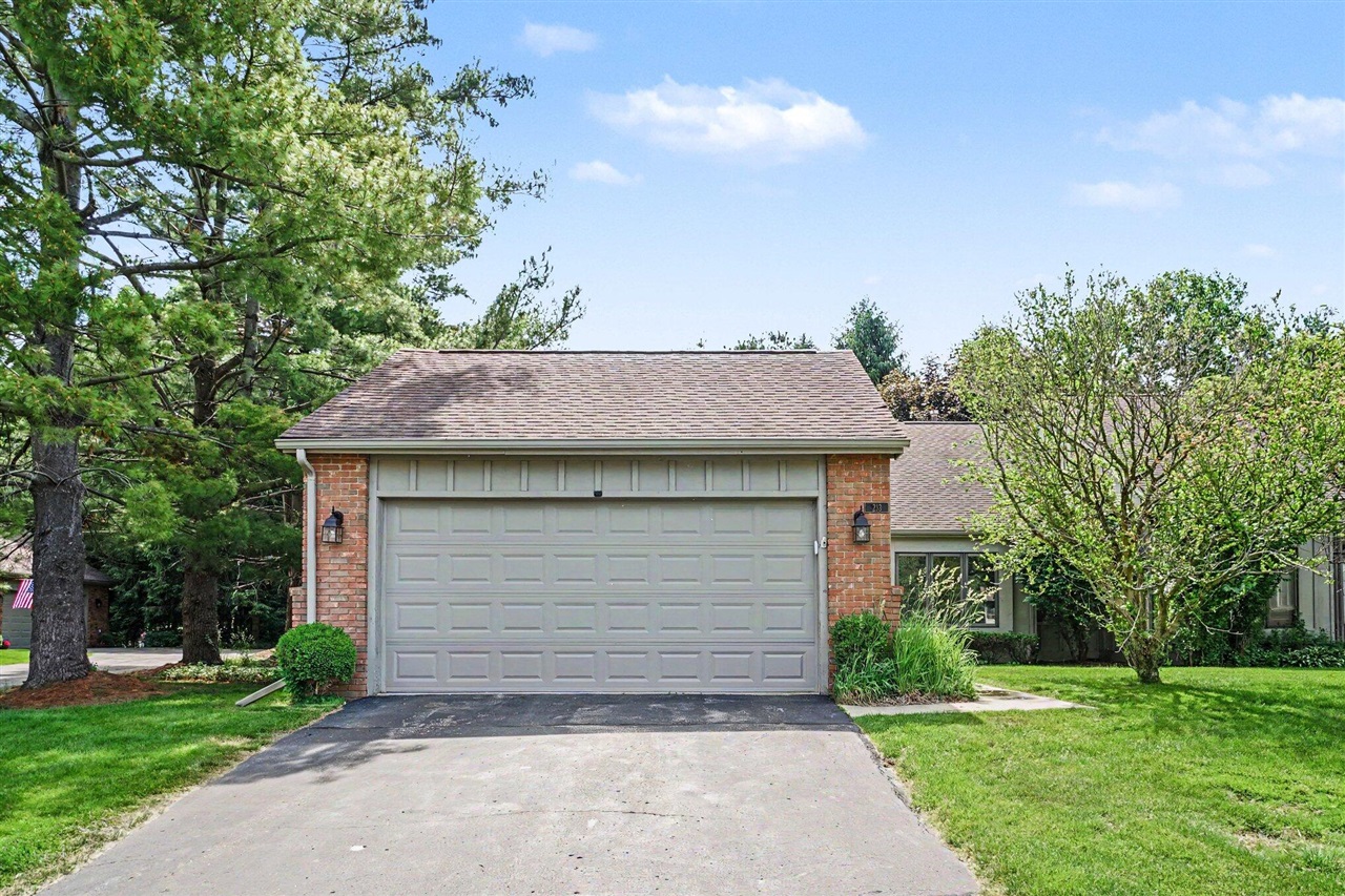 4th image of 213 Raintree Cir, Kalamazoo, MI 49006