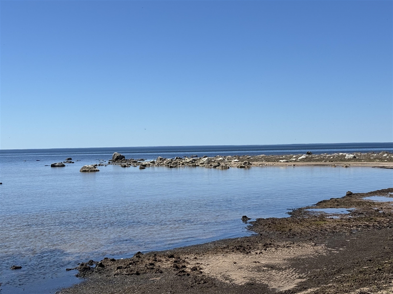 5th image of 11983 Middle Beach Rd, Naubinway, MI 49762 | MLS# 70536392