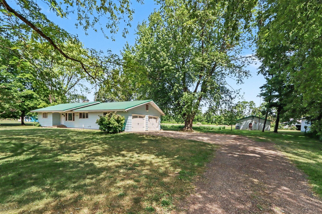 2nd image of 17650 Heimbach Rd, Three Rivers, MI 49093 | MLS# 70536456