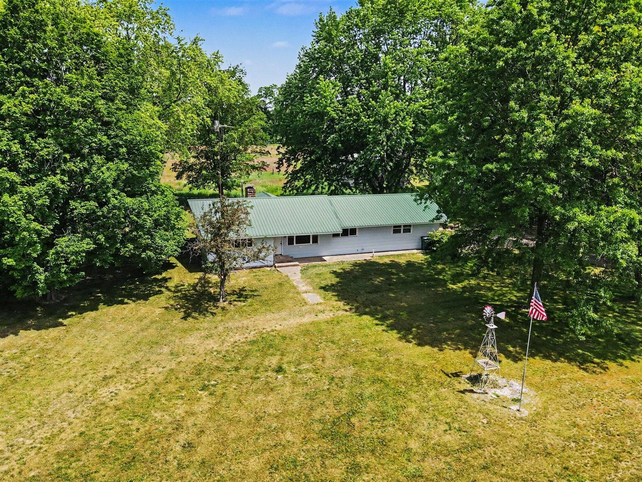 3rd image of 17650 Heimbach Rd, Three Rivers, MI 49093 | MLS# 70536456