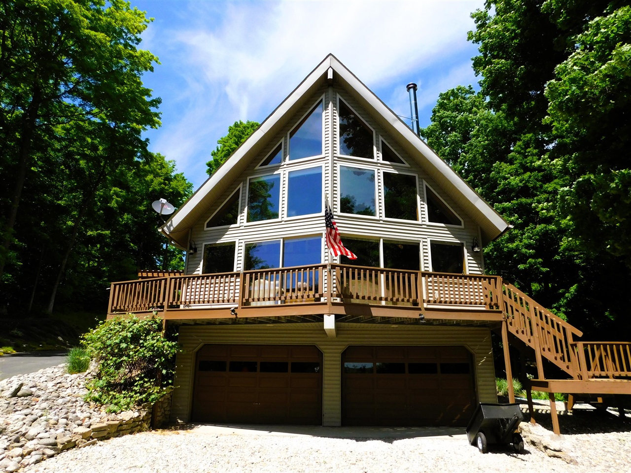 2nd image of 10653 Milarch Rd, Bear Lake, MI 49614 | MLS# 70536622