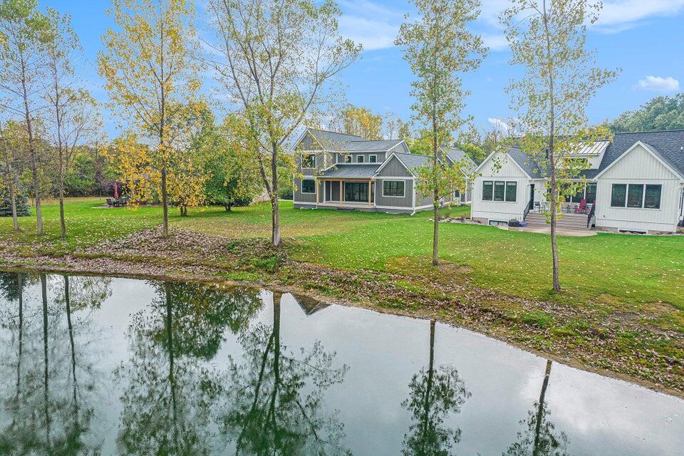 28th image of 5182 Grande View Ln, Jackson, MI 49201 | MLS# 70536731