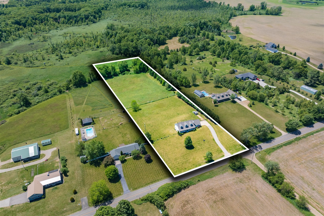 63rd image of 13124 A Dr, Ceresco, MI 49033 | MLS# 70536848