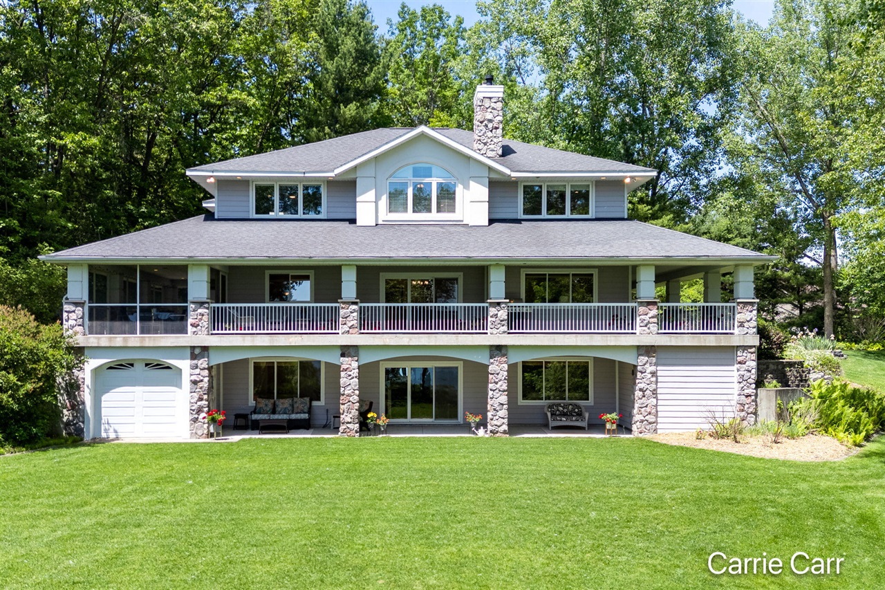 Photo 2 of Single family home for sale at 8170 Freska Lake Dr, Comstock Park, MI 49321 | MLS# 70536984 | Listing updated on 2026-09-17