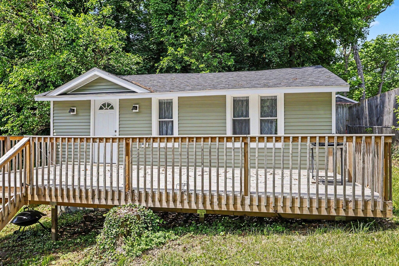 1st image of 93402 Lee St, Dowagiac, MI 49047 | MLS# 70537034