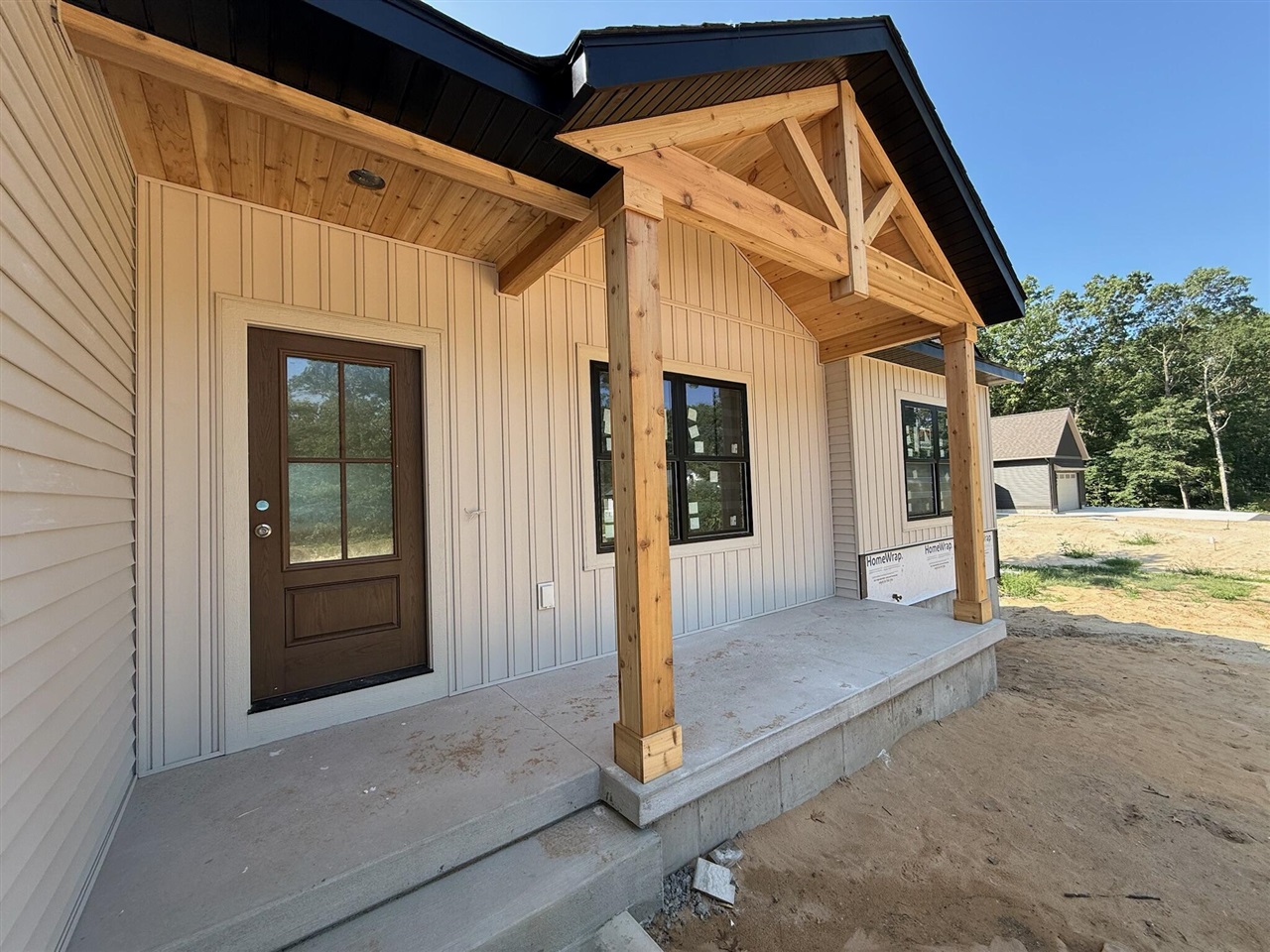 2nd image of 6009 Savannah Wy #33, Muskegon, MI 49442 | MLS# 70537293