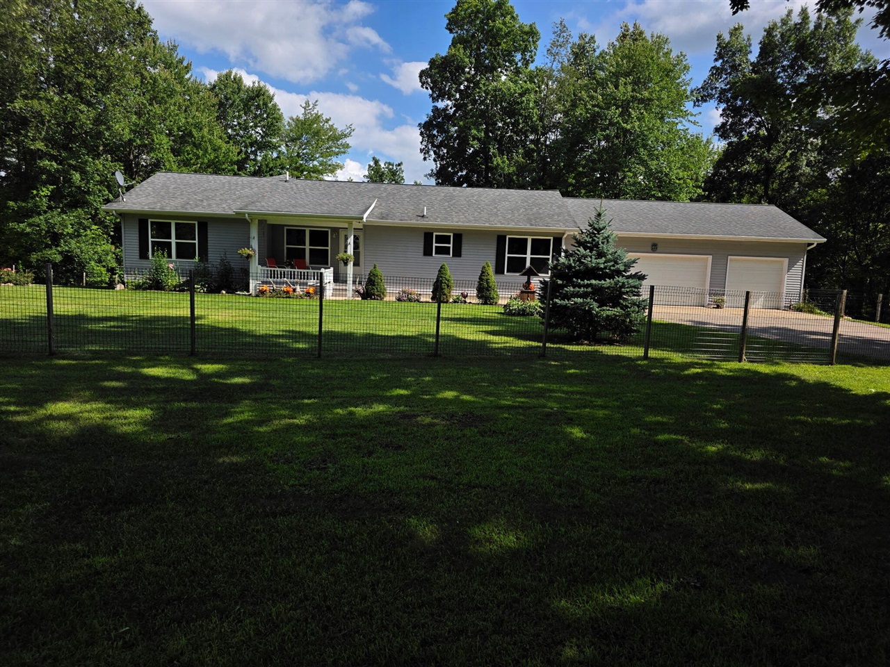 1st image of 6670 Tower Lake Rd, Belding, MI 48809 | MLS# 70537342