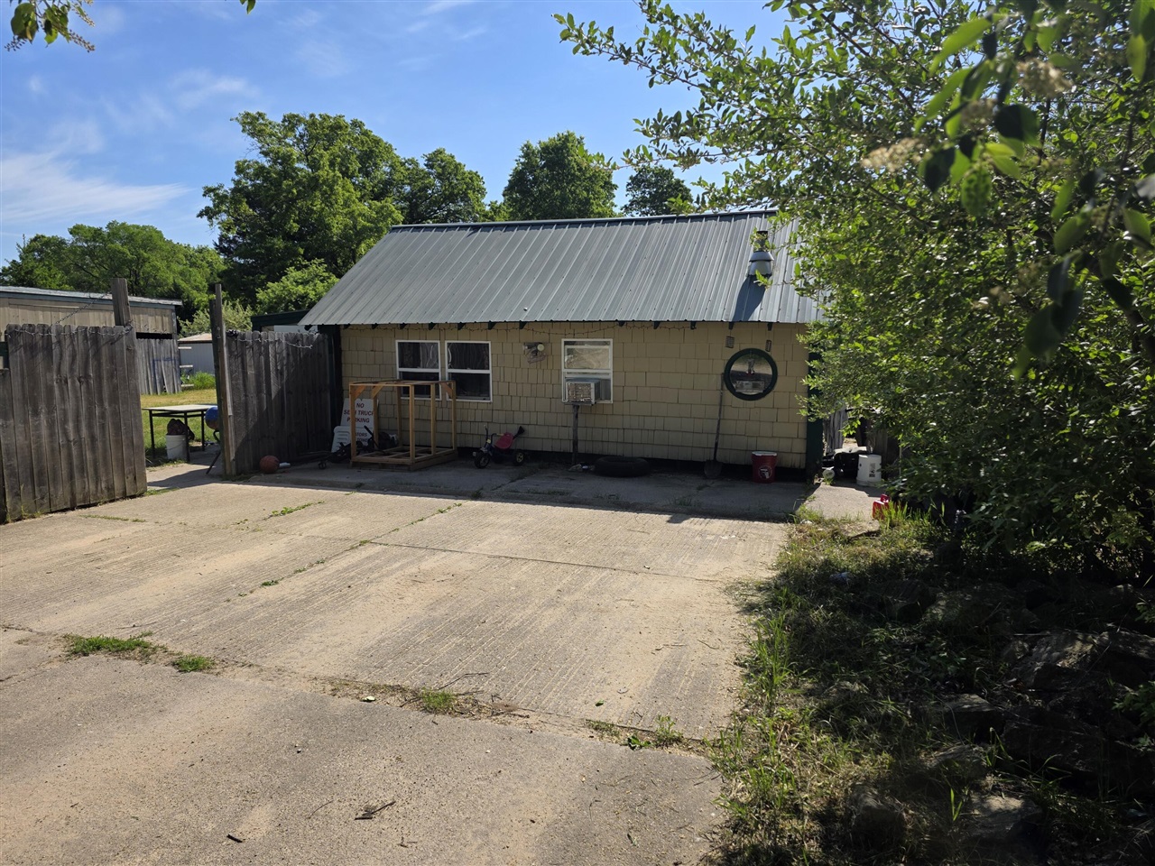 2nd image of 3837 Fawn Rd, Wellston, MI 49689 | MLS# 70537520