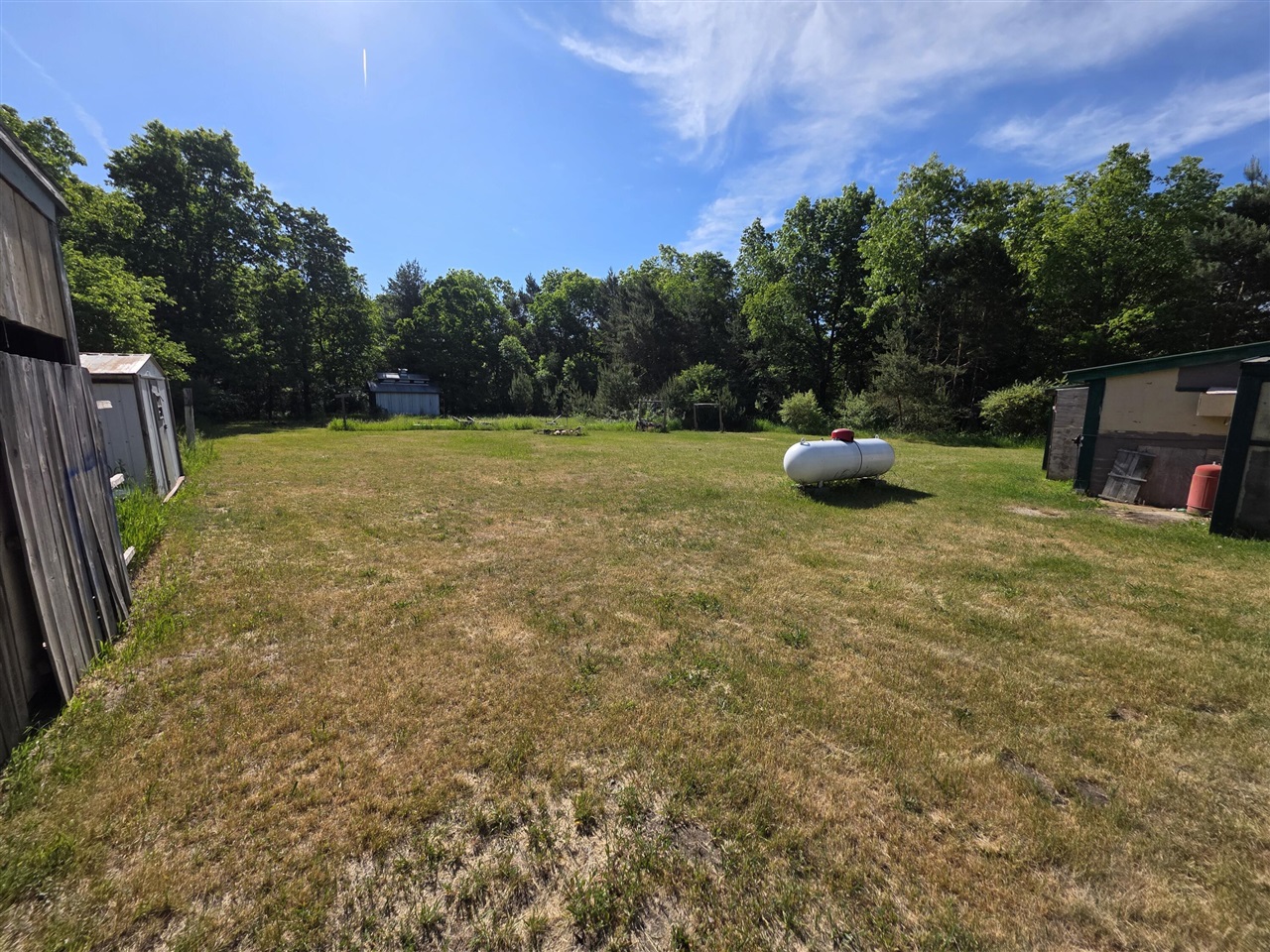 4th image of 3837 Fawn Rd, Wellston, MI 49689 | MLS# 70537520