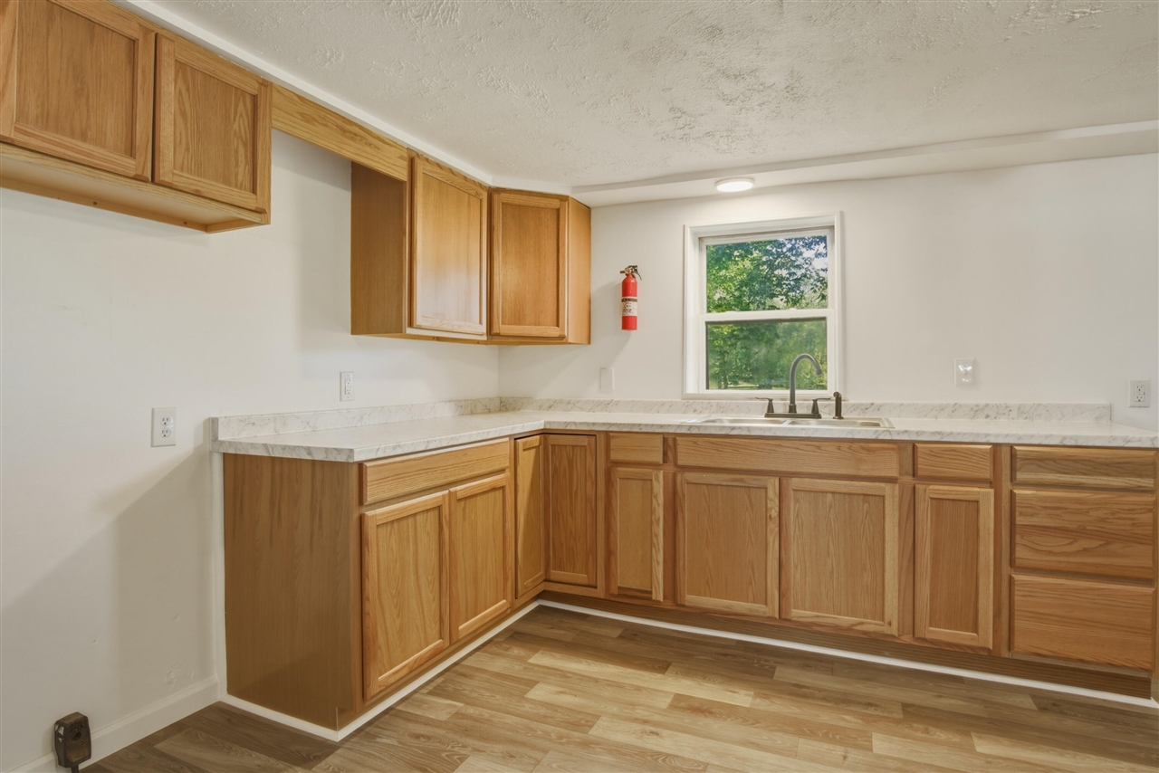 3rd image of 209 S River St, Evart, MI 49631 | MLS# 70537569