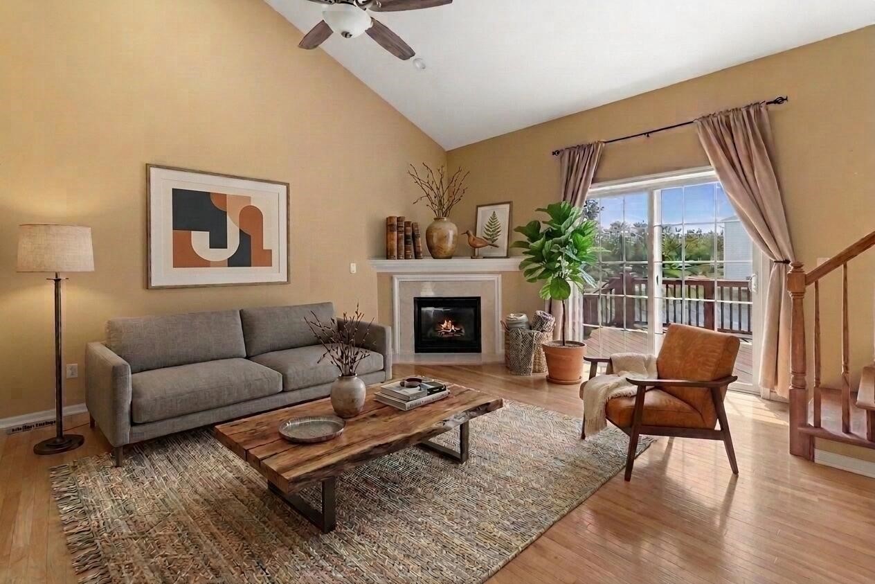 4th image of 48551 Oak Bridge Dr, Canton, MI 48188 | MLS# 70537574