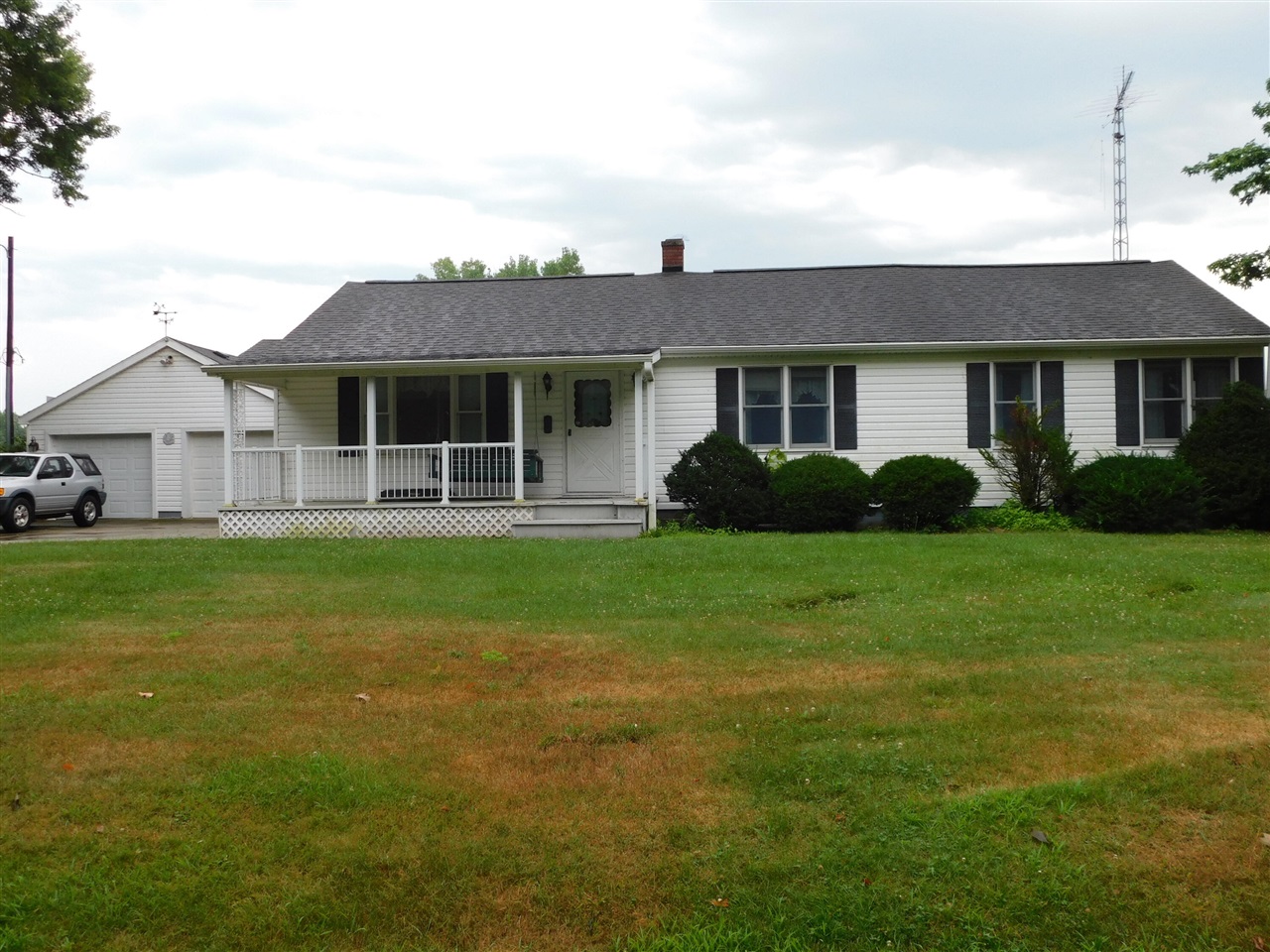 1st image of 6125 W X Y Ave, Schoolcraft, MI 49087 | MLS# 70537761