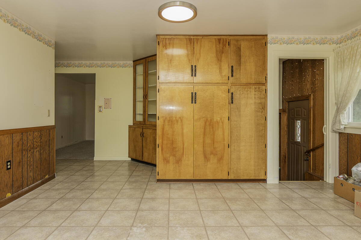 5th image of 6125 W X Y Ave, Schoolcraft, MI 49087 | MLS# 70537761