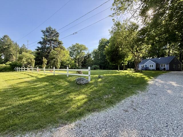 5th image of 16002 Lakeside Rd, Union Pier, MI 49129 | MLS# 70537881