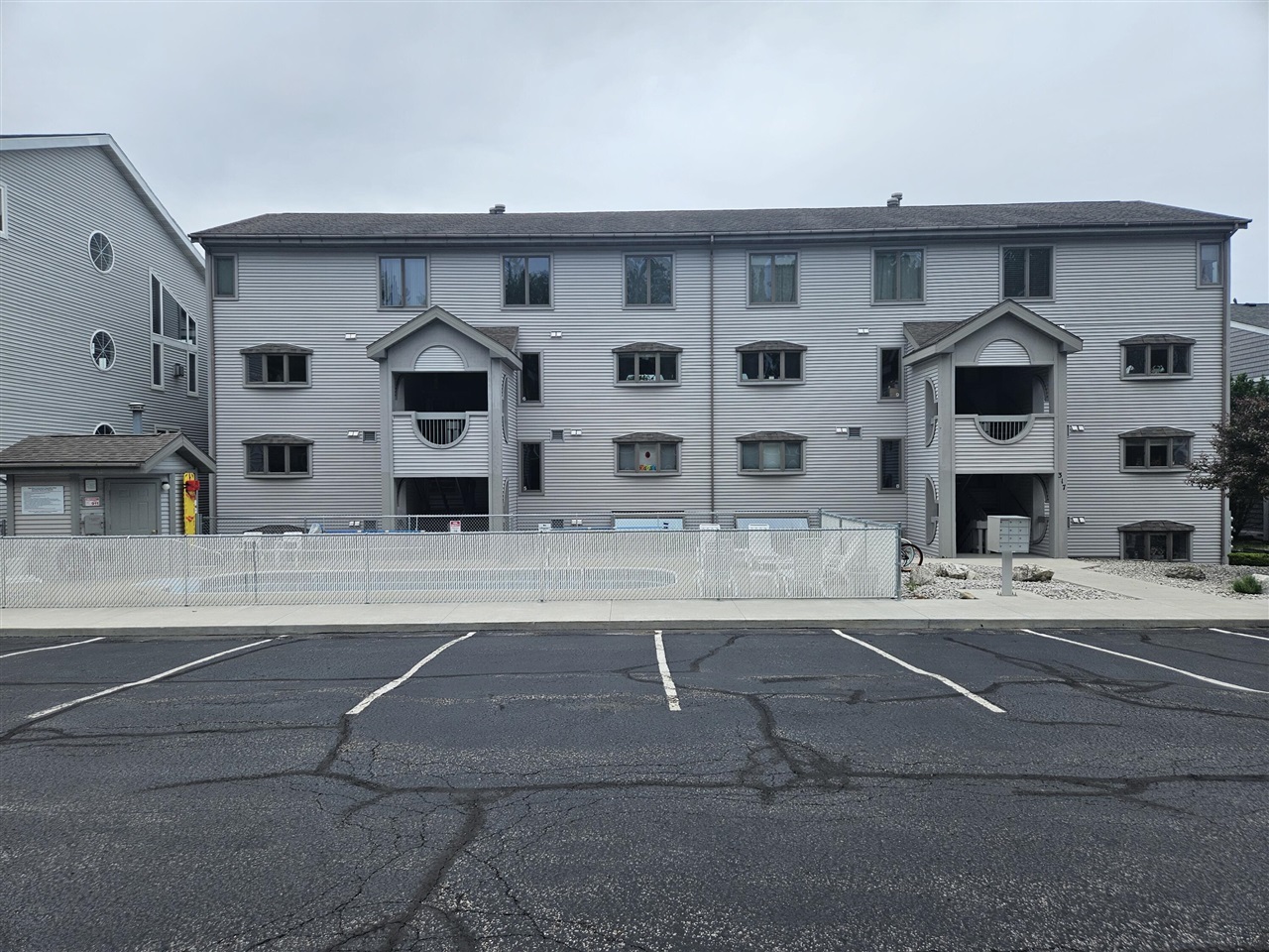 1st image of 317 5th Ave #Unit 4, Manistee, MI 49660 | MLS# 70538019