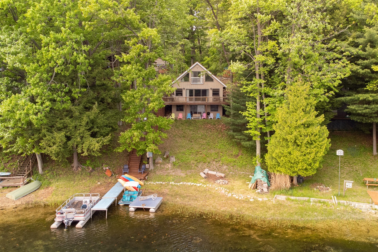 1st image of 6387 N Larson Rd, Fountain, MI 49410 | MLS# 70538226