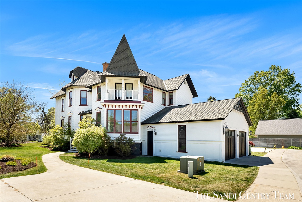3rd image of 318 Rachaels Wy, Spring Lake, MI 49456 | MLS# 70538446