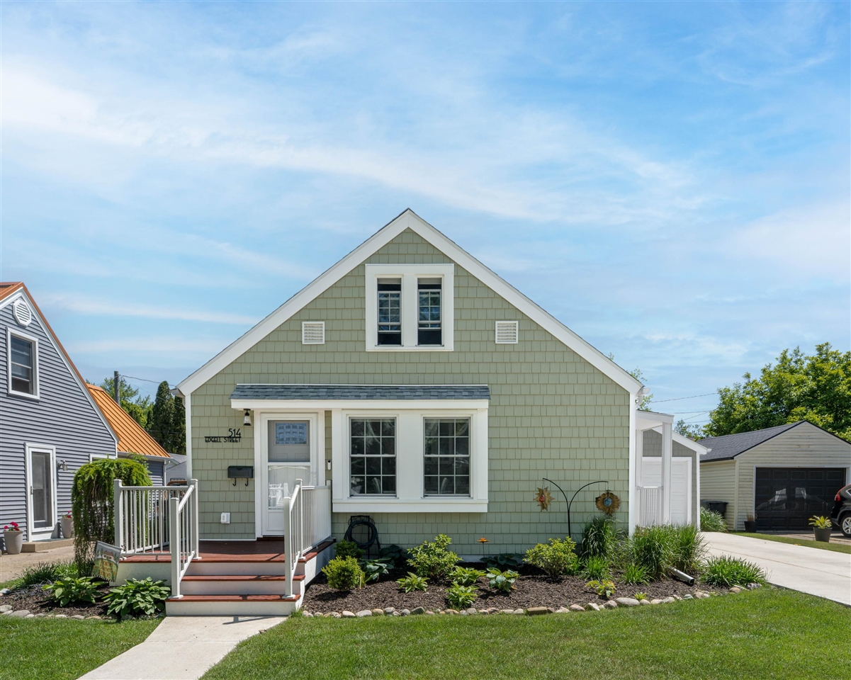 2nd image of 514 Edgell St, South Haven, MI 49090 | MLS# 70538462