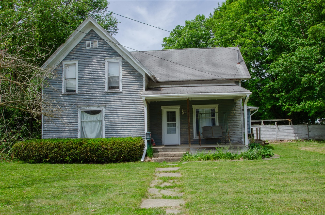 1st image of 321 S Main St, Bellevue, MI 49021 | MLS# 70538542