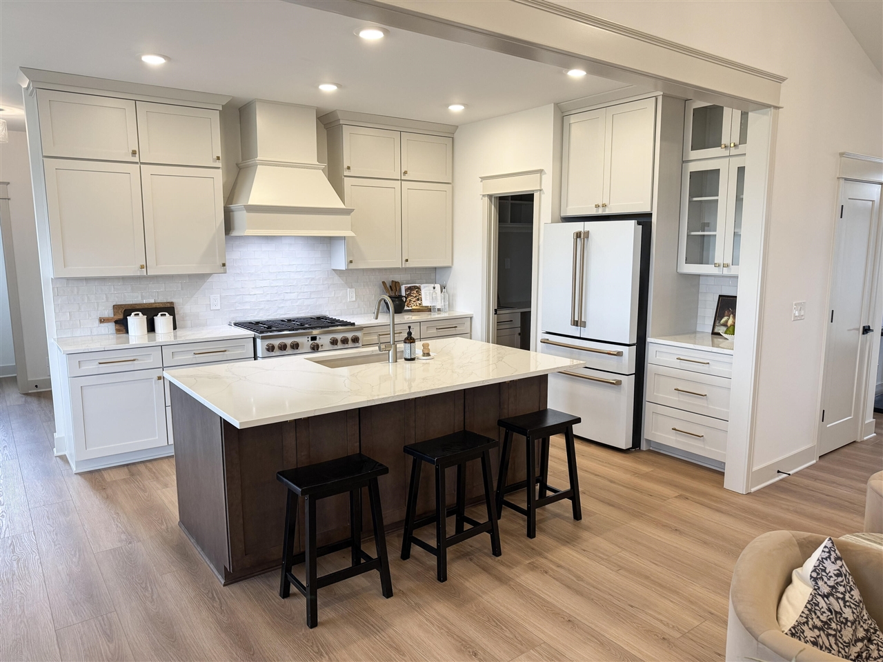 5th image of 8062 Erie Dr, Byron Center, MI 49315 | MLS# 70538571