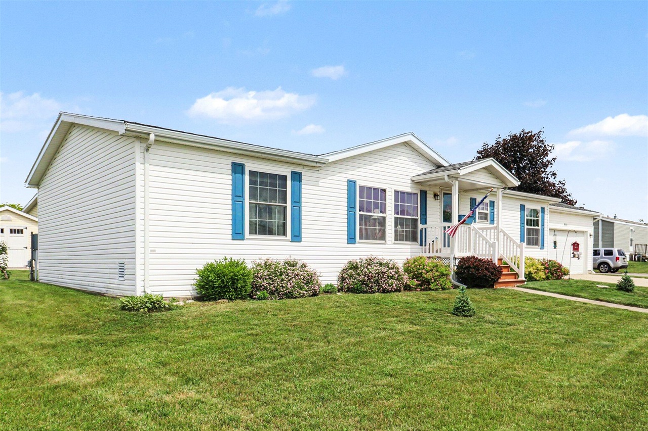 2nd image of 600 Peach Ln, Fremont, MI 49412 | MLS# 70538735