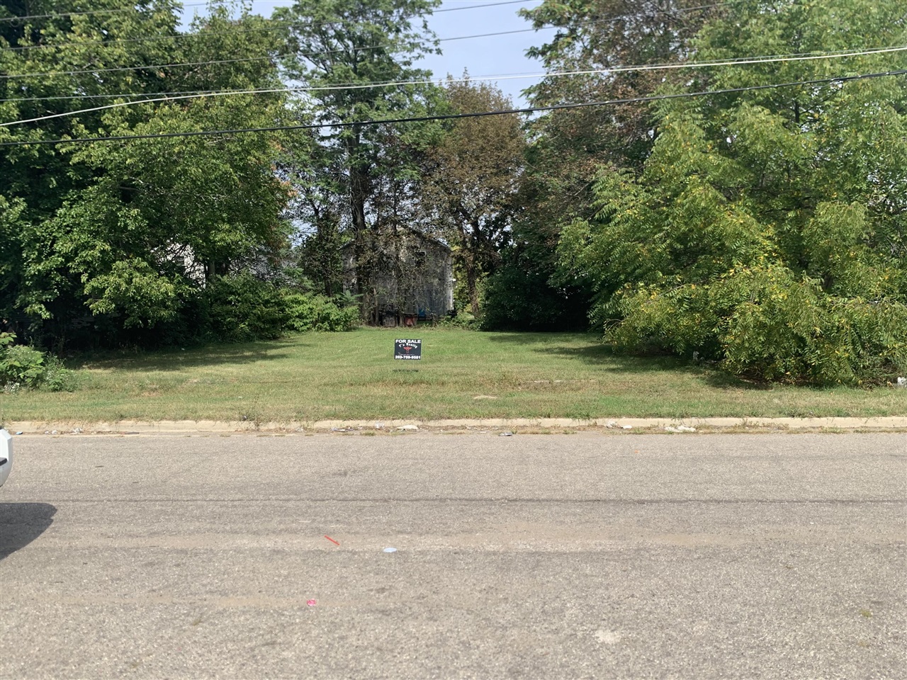 Photo 1 of Land for sale at 395 Lincoln St, Benton Harbor, MI 49022 | MLS# 70538872 | Listing updated on 2026-09-21