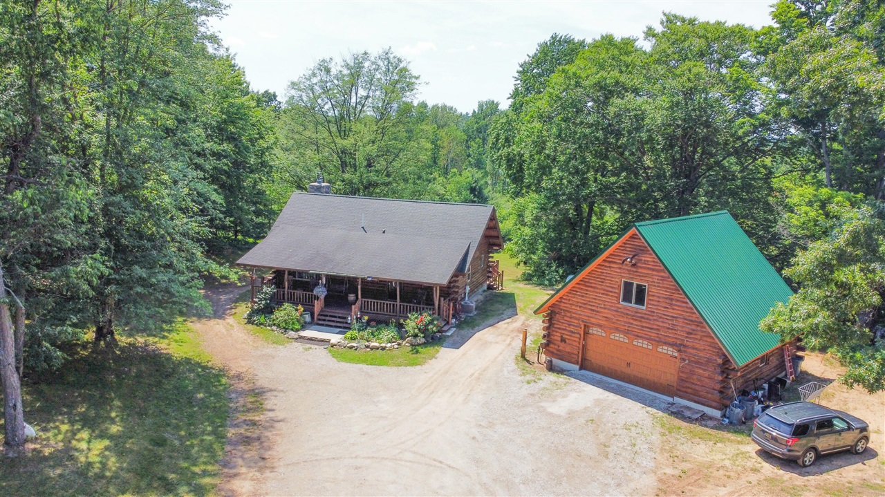 2nd image of 15778 Peters Farm Rd, Irons, MI 49644 | MLS# 70538873