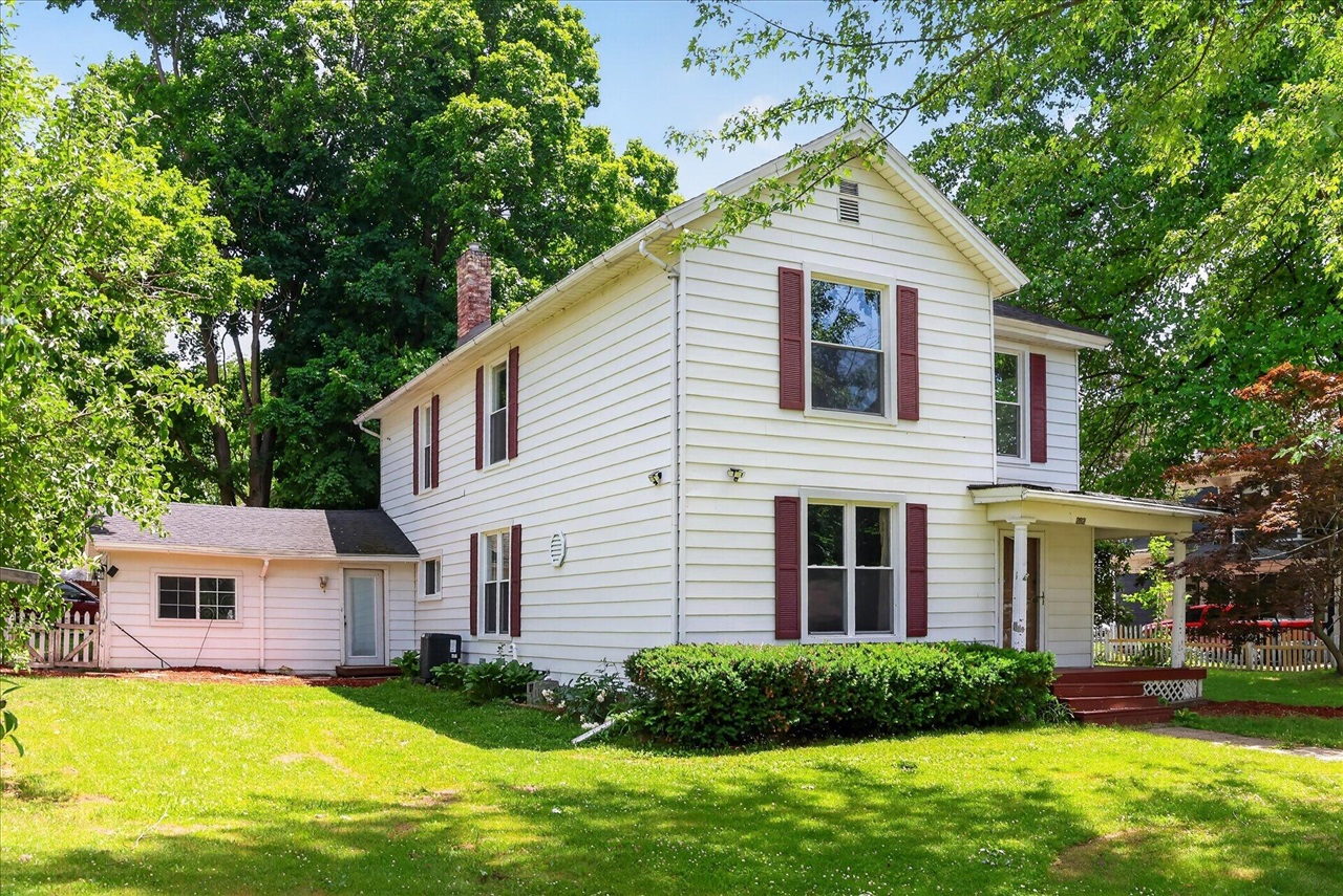 1st image of 282 Liberty St, Muir, MI 48860 | MLS# 70538879