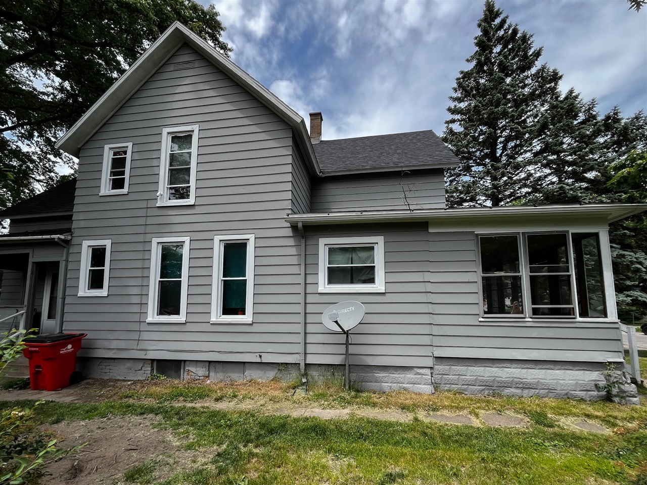 4th image of 774 Lavette Ave, Benton Harbor, MI 49022 | MLS# 70538986