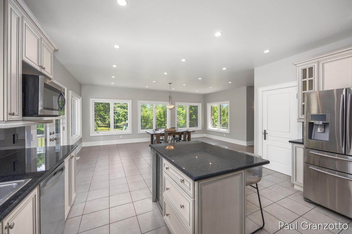 Photo 2 of Single family home for sale at 5578 Blackberry Blf Ct, Grand Rapids, MI 49512 | MLS# 70539364 | Listing updated on 2026-09-30