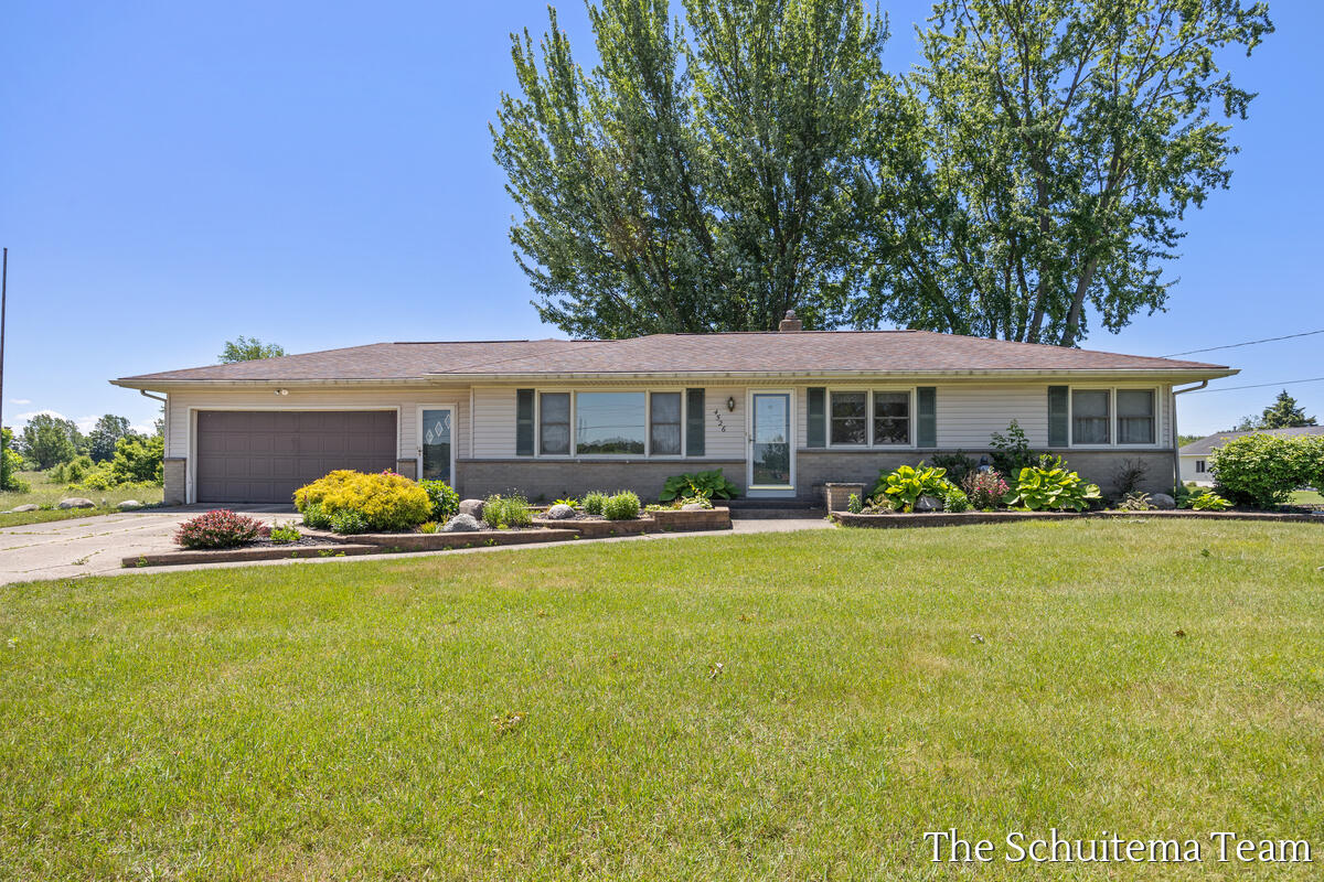 1st image of 4526 Bauer Rd, Hudsonville, MI 49426 | MLS# 70539520