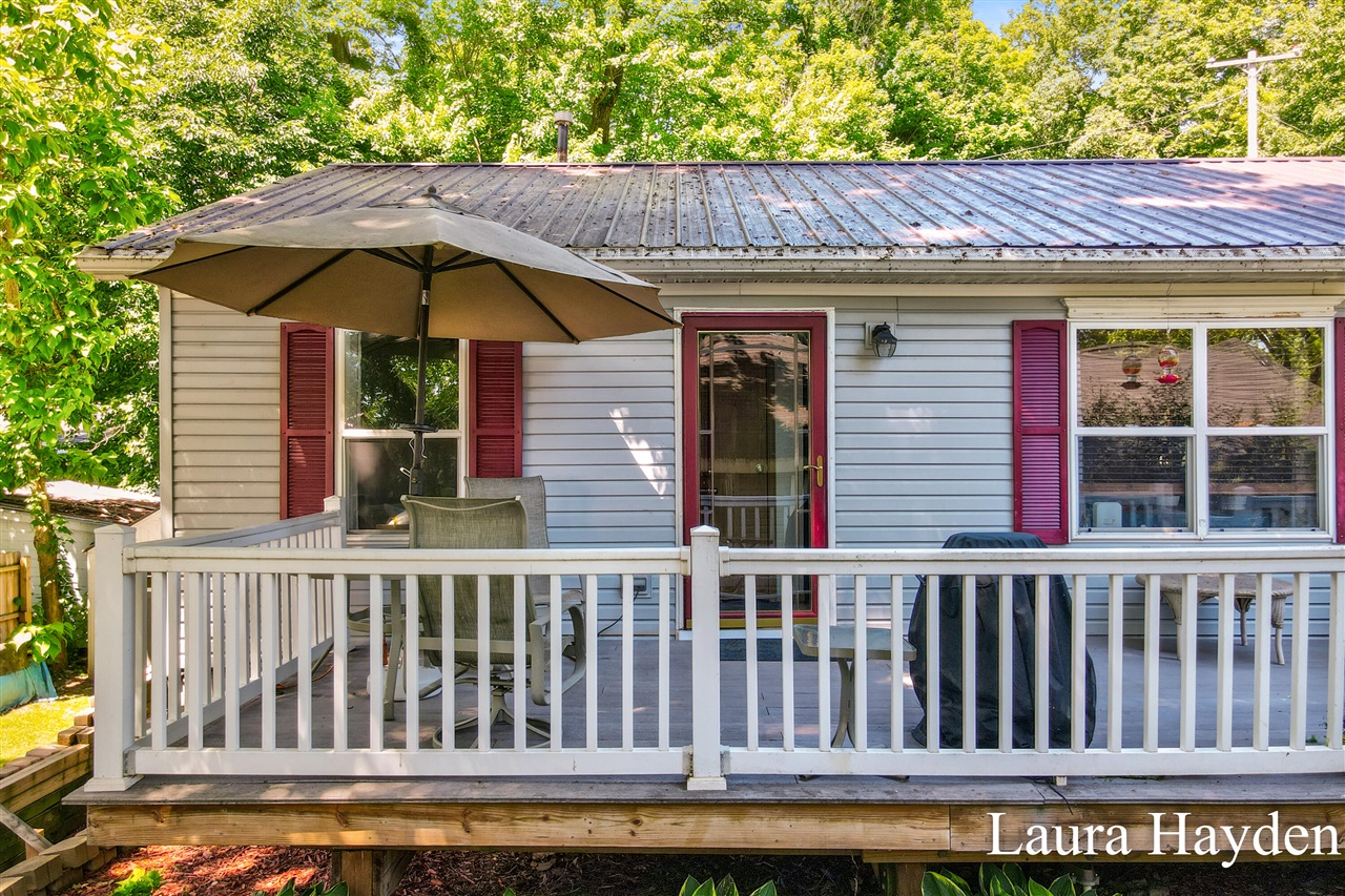 Homes for sale in Saranac, MI | 6859 Paradise Park, Saranac, MI 48881 | MLS# 70539524
