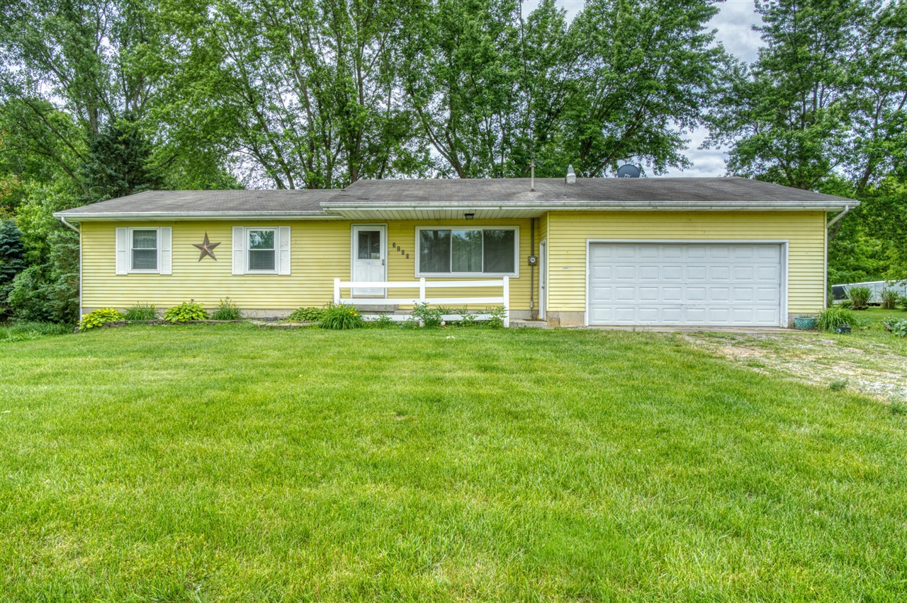 Homes for sale in Kent City, MI | 3100 20 Mile Rd, Kent City, MI 49330 | MLS# 70539695