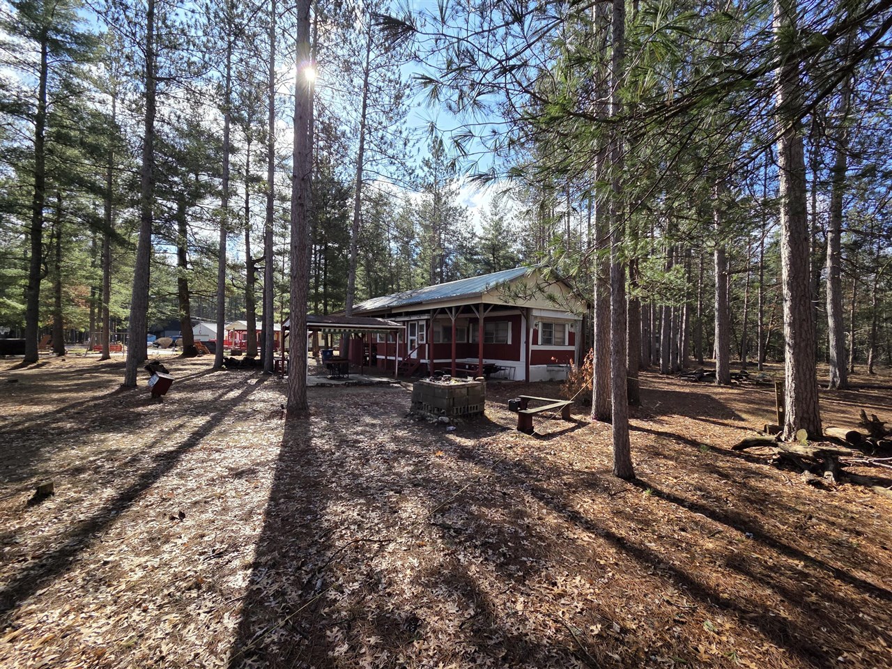 3rd image of 1909 W 16Th St, Baldwin, MI 49304 | MLS# 70539711