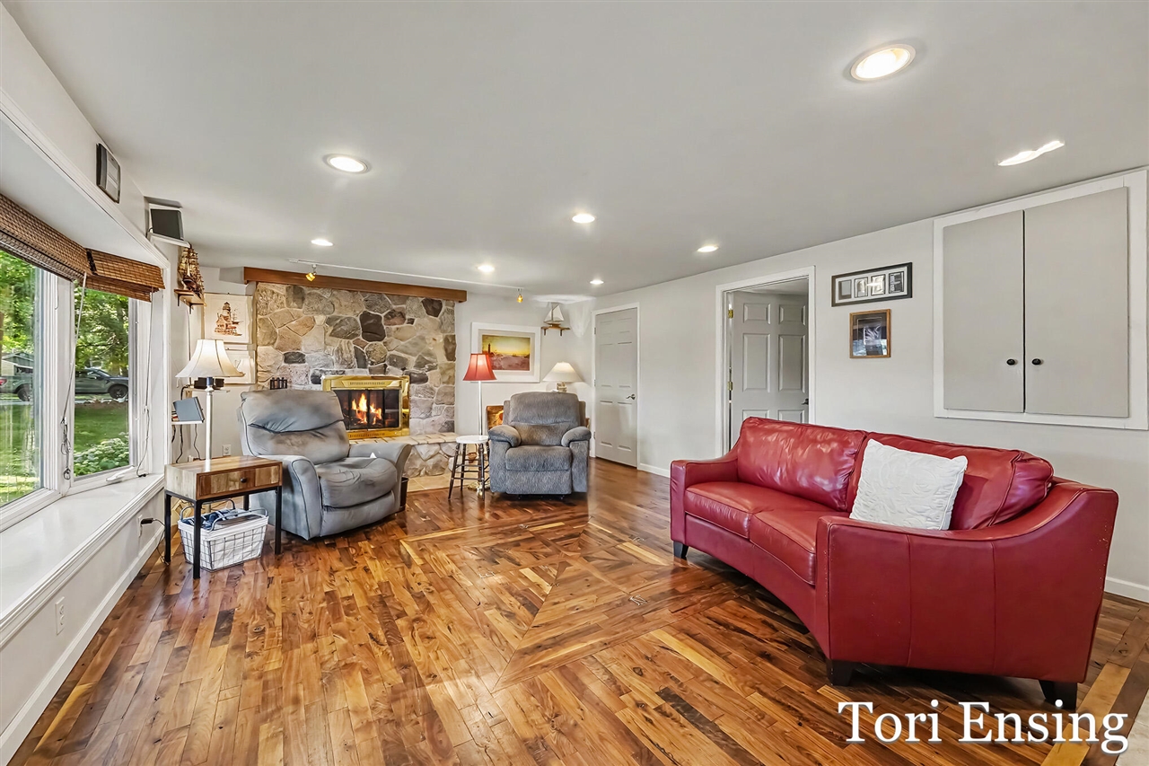 5th image of 13190 16 Mile Rd, Gowen, MI 49326 | MLS# 70540472
