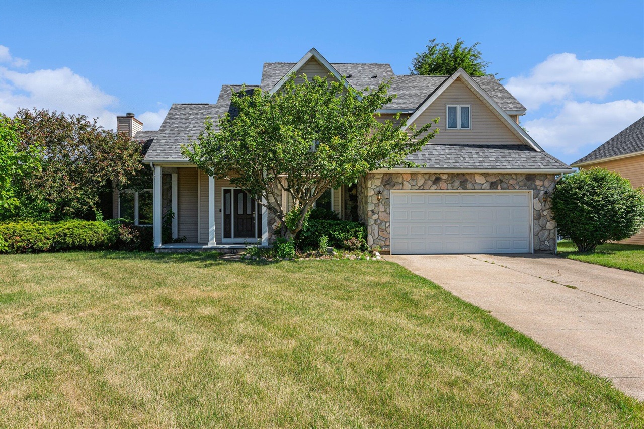1st image of 14 Blue Stone Rdg, Battle Creek, MI 49014 | MLS# 70540504
