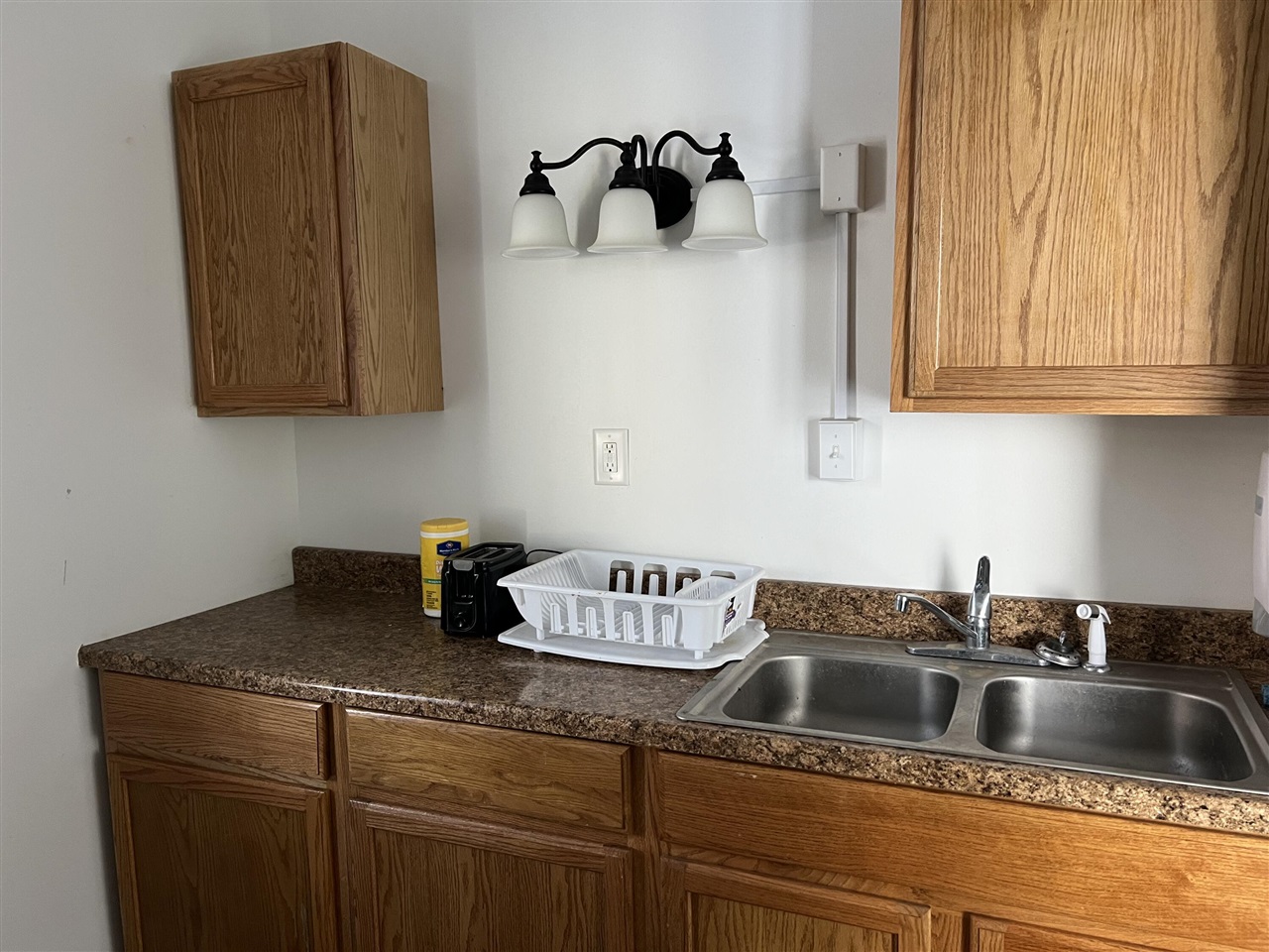 5th image of 165 Capital Ave, Battle Creek, MI 49017 | MLS# 70540524