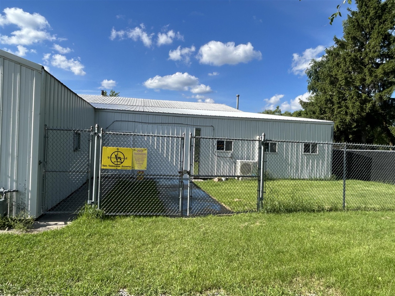 5th image of 114 W Colon Rd, Coldwater, MI 49036 | MLS# 70540866