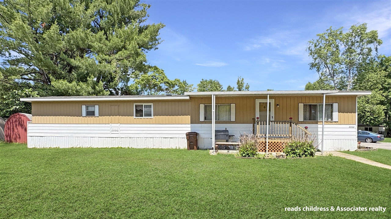 Homes for sale in Rockford, MI | 4443 Cedar Wood St, Rockford, MI 49341 | MLS# 70541029